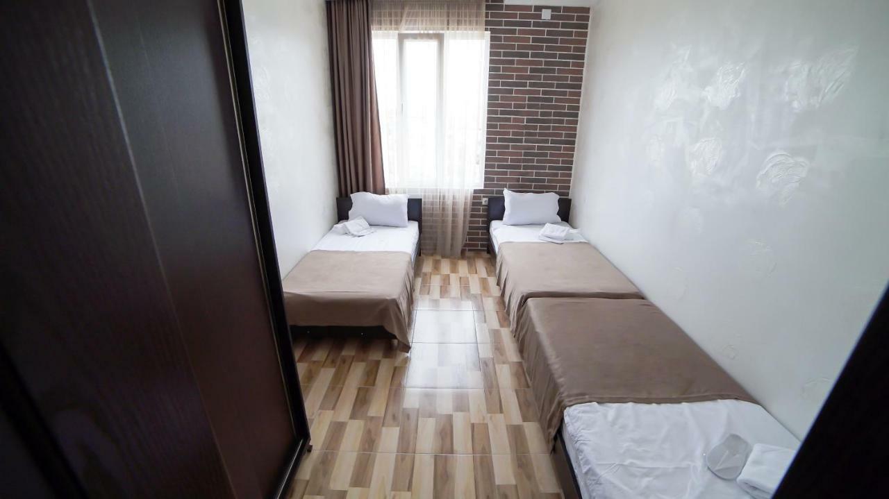 Hotel Progress Batoumi Extérieur photo